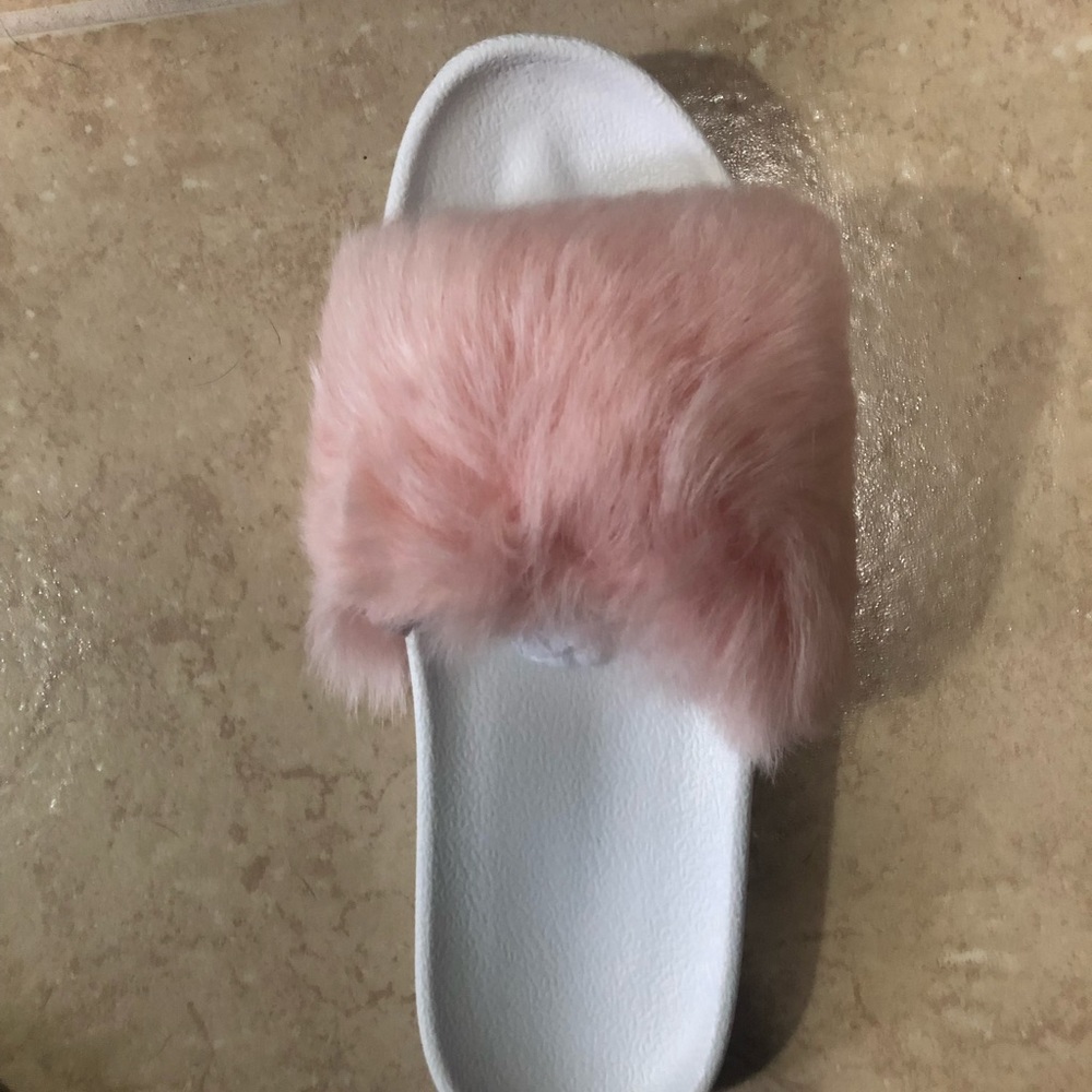 Ugg slides